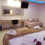 מלון La Caretta S1