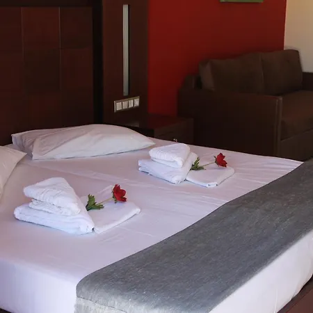 Hotel La Caretta S1 *